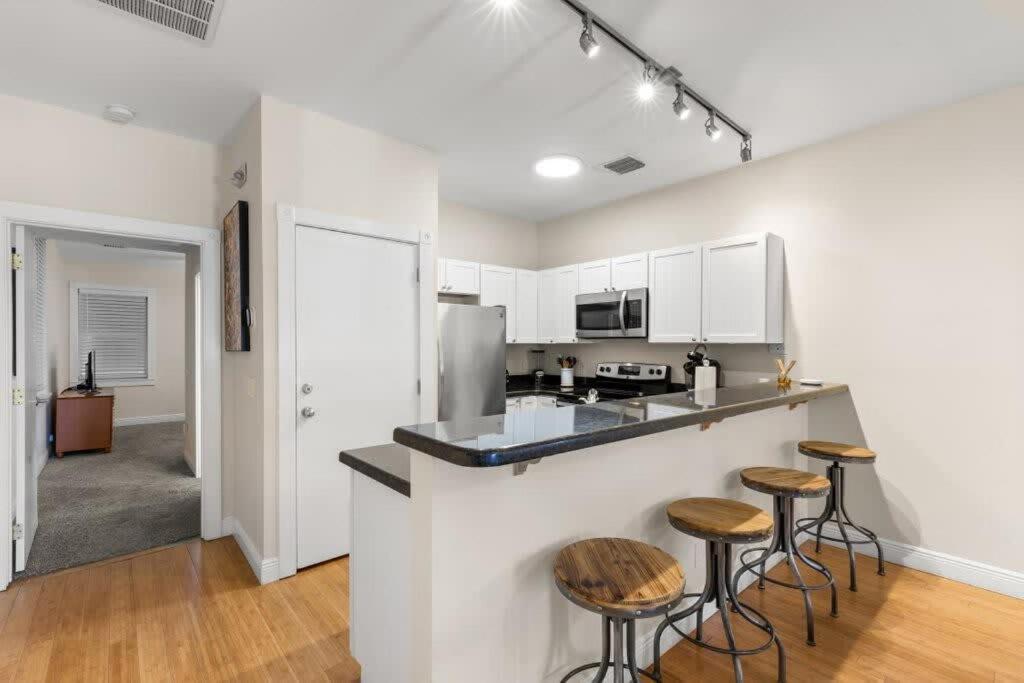 Mesa House, Uno-Perfect Location Apartment Кей Уест Екстериор снимка